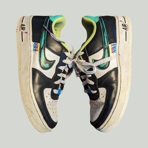 Nike boys Air force one sneakers size 4